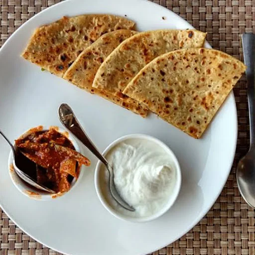 Aloo Paneer Paratha 2 Pcs With Curd And Pickle