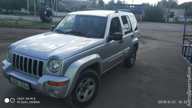 продам авто Jeep Cherokee Cherokee II фото 1