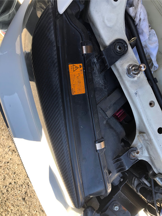 スカイライン GT-Rのオイル交換・ネタ？・バンパー破損・ヘッドライトステー破損・笑うしかない！に関するカスタム事例の投稿画像2枚目