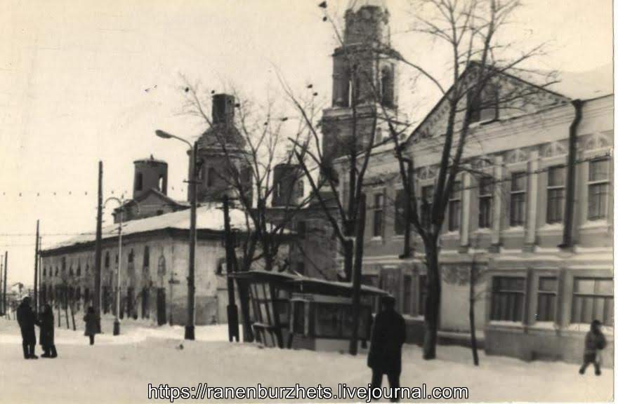 Зимний Чаплыгин. Часть 1. Улица, Советская, здания, 1967год, Фотографии, корпус, городском, Гостинных, рядов, соборный, Чаплызинского, Святой, зооветтехникума , Троицы, южных, конца, Чаплыгинского, краеведческого, музея, архива