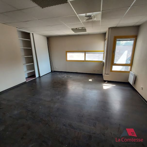 Location  locaux professionnels  217 m² à Marseille 16ème (13016), 1 575 €