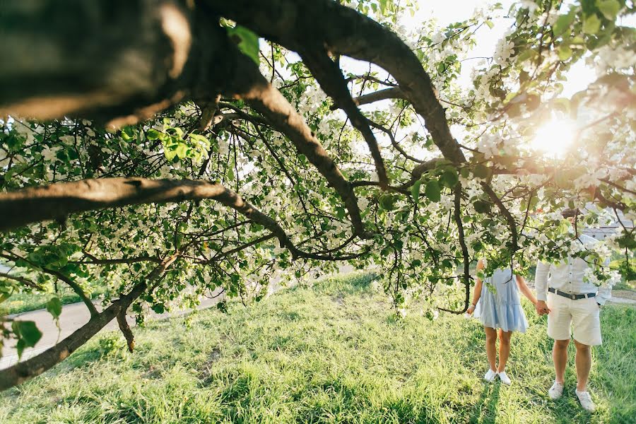 Wedding photographer Yuliya Subbockaya (lorein). Photo of 25 May 2016