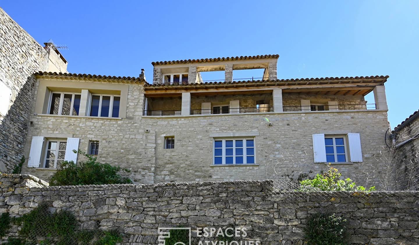 Maison avec terrasse Murs