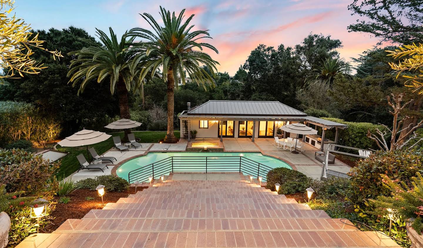 House with pool Los Altos Hills