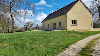 maison à Saint-Jean-d'Assé (72)