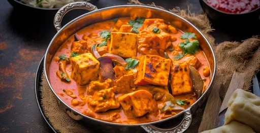 Paneer Tikka Masalaaaa