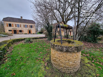 maison à La Chapelle-Aubareil (24)