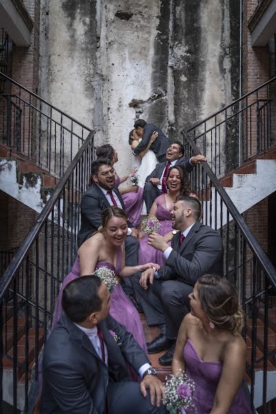 結婚式の写真家Charly Alvarez (carlosalvarez)。2019 5月24日の写真