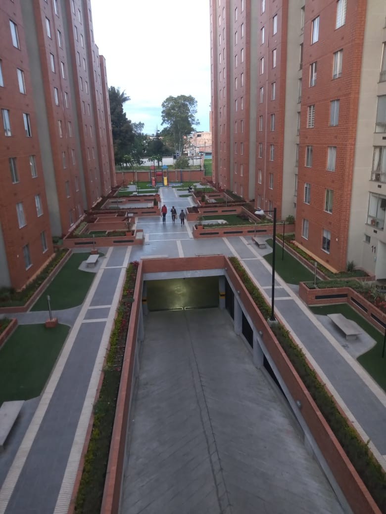 Apartamento En Arriendo - Lombardia, Bogota