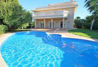 Villa with pool and terrace 1