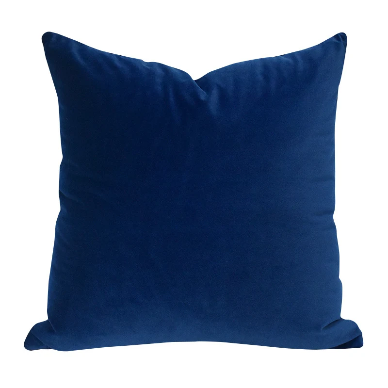 Zachte pluche kussenhoes voor een eenvoudige, moderne woonkamersofa. Gemakkelijk te wassen en geeft je bank een nieuwe look.
