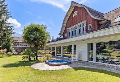 House with garden and terrace 3