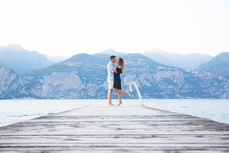 Fotografo di matrimoni Taya Kopeykina (tvkopeikina). Foto del 16 ottobre 2018