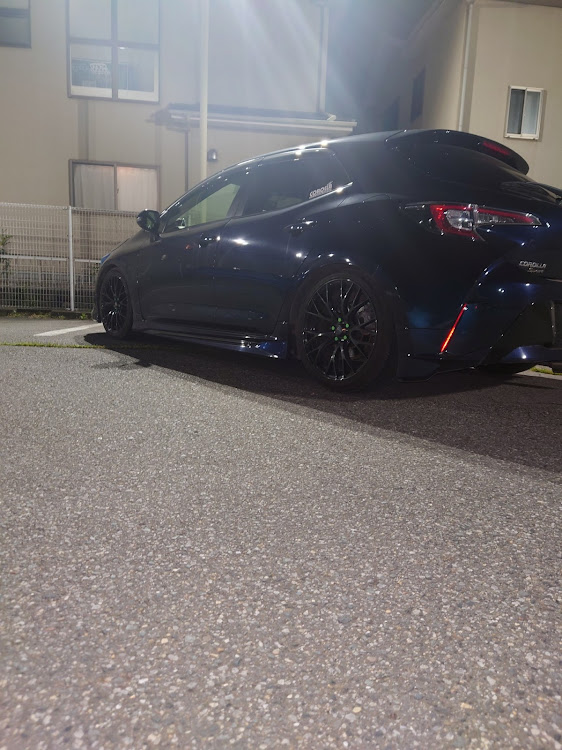 カローラスポーツのいつもイイネ&コメントありがとうございます🙇‍♂️・洗車がしたい・汚いやつやんに関するカスタム事例の投稿画像6枚目