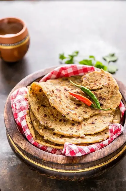 Aloo Pyaz Paratha