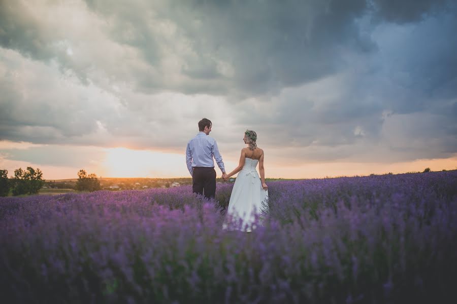 Fotógrafo de casamento Dmitriy Khamitov (forevermd). Foto de 24 de julho 2018