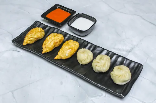 Veg Steamed Momos [6 Pieces] With Veg Fried Momos [6 Pieces]