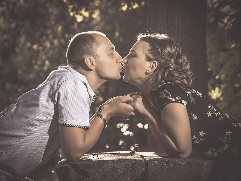 Fotografo di matrimoni Péter Gábor Lőrincz (lorinczfoto). Foto del 8 marzo 2020