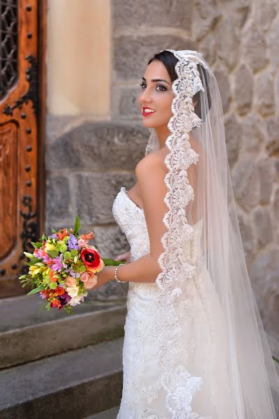 Fotografo di matrimoni Vlad Axente (vladaxente). Foto del 6 marzo 2016