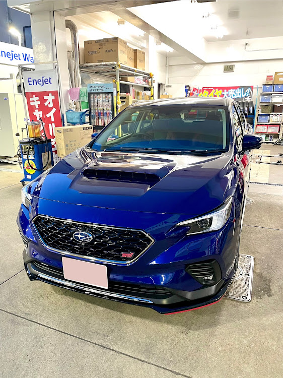 レヴォーグのVNレヴォーグ・梅雨入り・洗車・コーティング施工・ツヤツヤボディーに関するカスタム事例の投稿画像1枚目