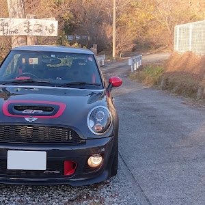 ミニ ハッチバック JCW