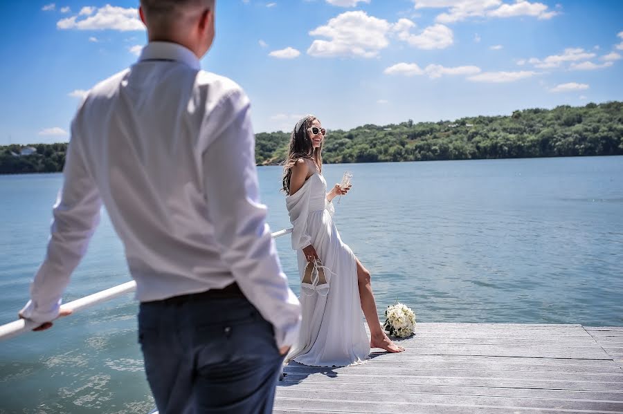 Fotógrafo de casamento Elena Ermolaeva (ermolaeva). Foto de 12 de julho 2023