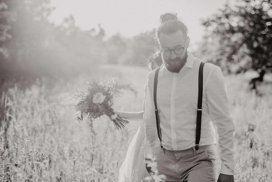 Fotógrafo de casamento Anna Édes (fotim). Foto de 15 de janeiro 2021