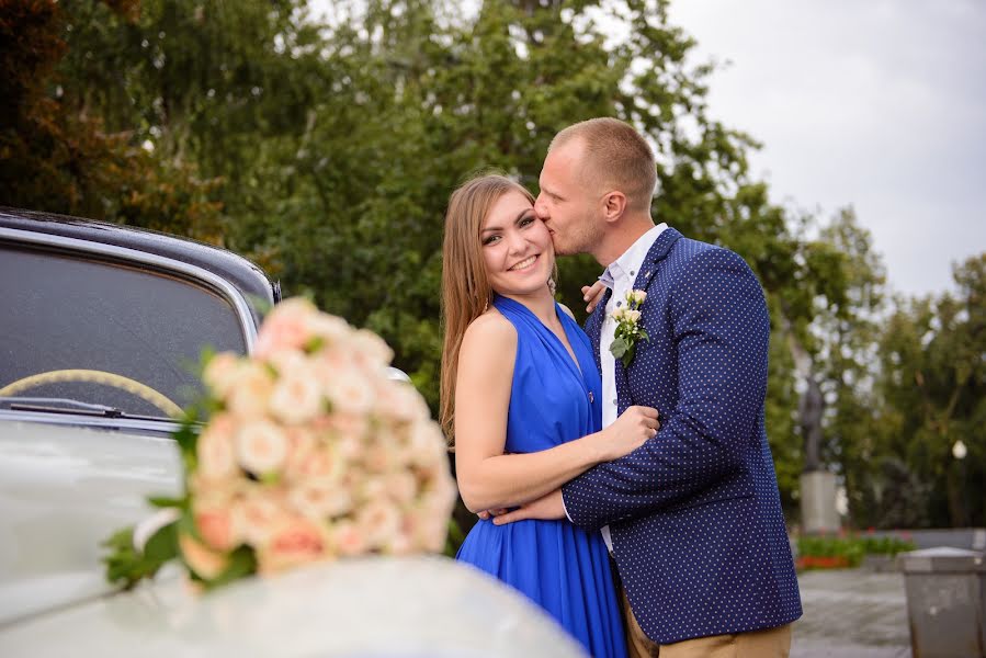 Fotógrafo de casamento Irina Foto (efirina). Foto de 28 de abril 2016