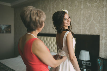 Photographe de mariage Denis Khuseyn (legvinl). Photo du 13 février 2020