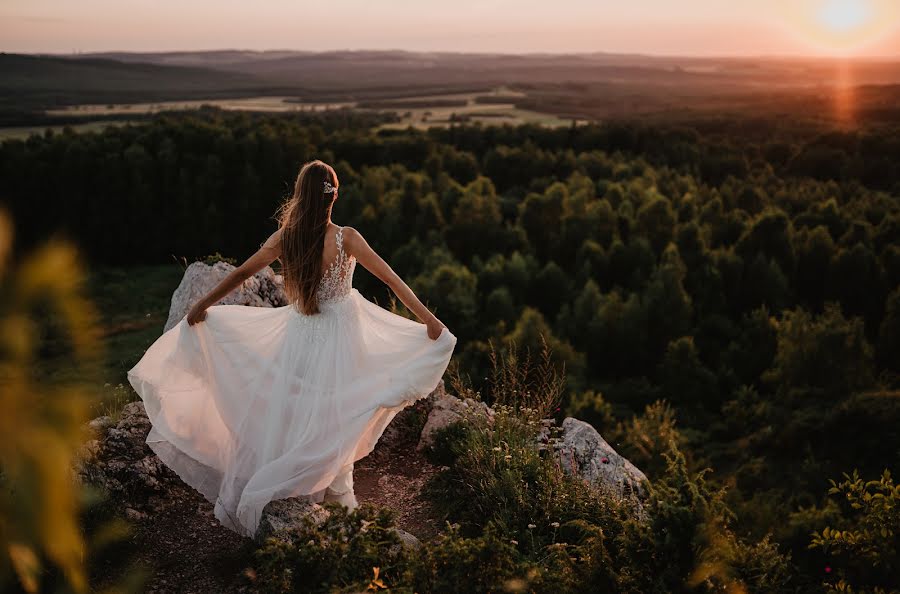 Pulmafotograaf Anna Mąkosa (annamakosafoto). Foto tehtud 7 veebruar 2021