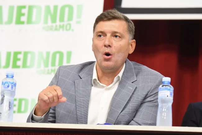 Zelenović (Zajedno): Glasajte za 'Srbiju protiv nasilja', ovog puta neće izostati 6. oktobar