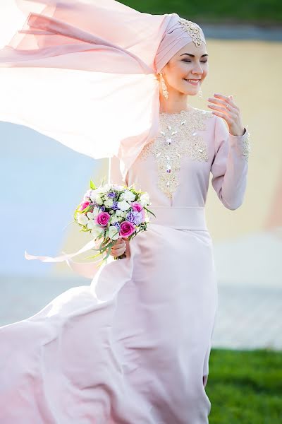 Fotógrafo de casamento Zhanna Staroverova (zhannasta). Foto de 11 de outubro 2017