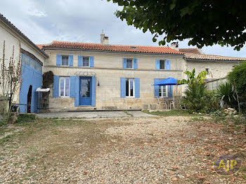 maison à Saint-Grégoire-d'Ardennes (17)