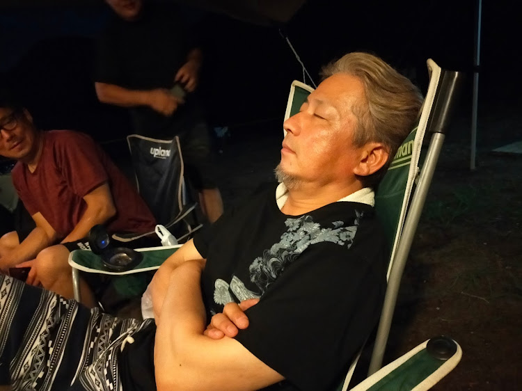 ハイエースバンのキャンプ・全国謝謝会・謝謝会・悪い大人たち更生しなさいに関するカスタム事例の投稿画像29枚目