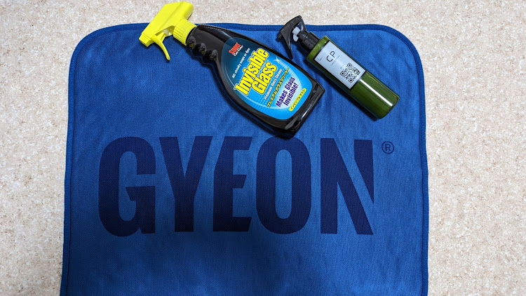 スイフトスポーツの夜の洗車・DIYカーケアPallitto・CP200・シルクドライヤーEVOビッグロゴ・インビジブルガラスに関するカスタム事例の投稿画像2枚目