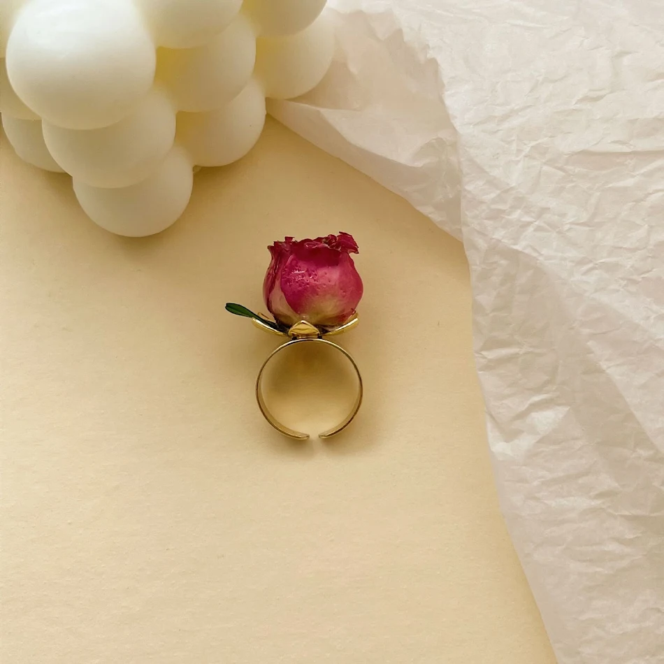 Nostalgic Little Fairy Rose Ring Bracelet, a delicate wrist adornment. Experience floral beauty and timeless vintage cha