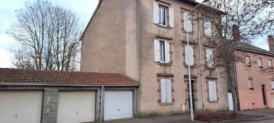 Vente maison  230 m² à Luneville (54300), 270 000 €