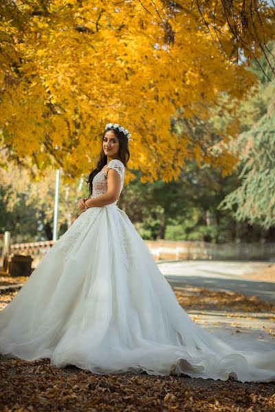 Wedding photographer Rigli Lutaj (riglilutaj). Photo of 18 April 2019