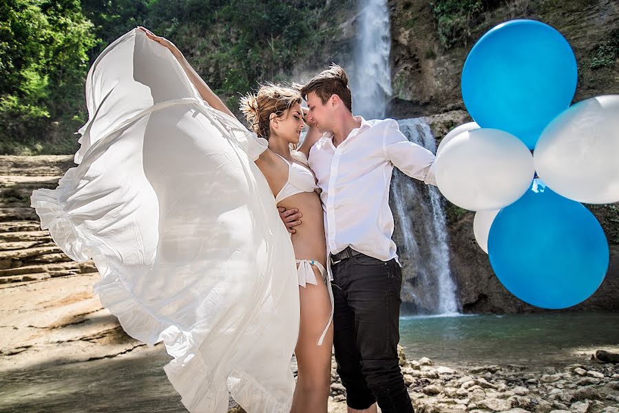 Pulmafotograaf Evgeniy Maydan (sunweddingtours). Foto tehtud 2 jaanuar 2019