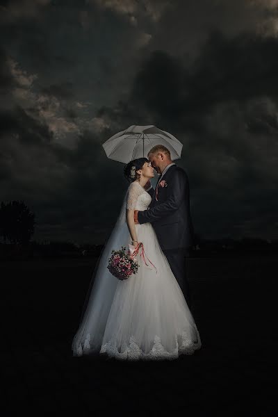 Wedding photographer Yuriy Korzun (georg). Photo of 16 June 2017