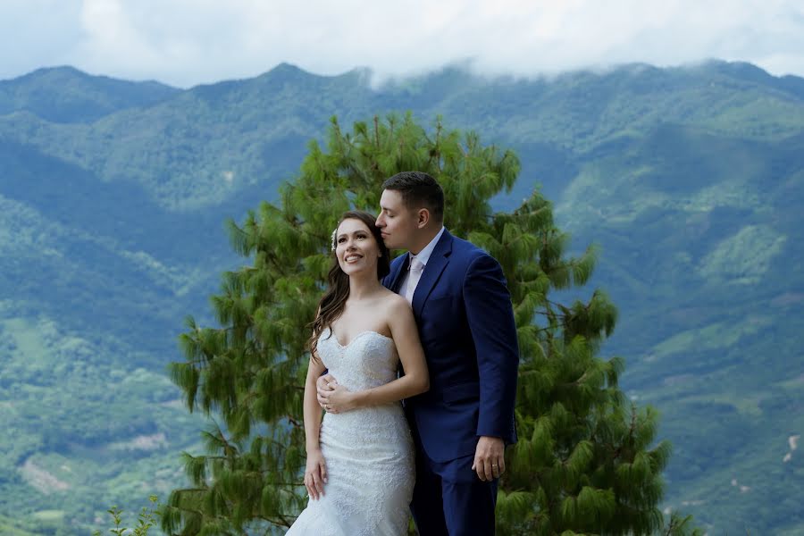 Fotografo di matrimoni Alexis Rueda Apaza (alexis). Foto del 23 febbraio