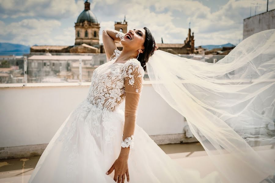 Fotografer pernikahan Carmelo Ucchino (carmeloucchino). Foto tanggal 3 Mei 2021