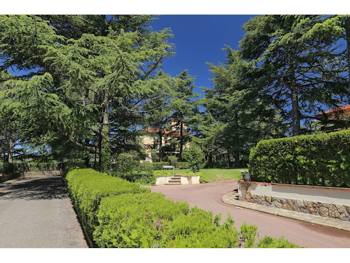 Maison avec piscine et terrasse 3