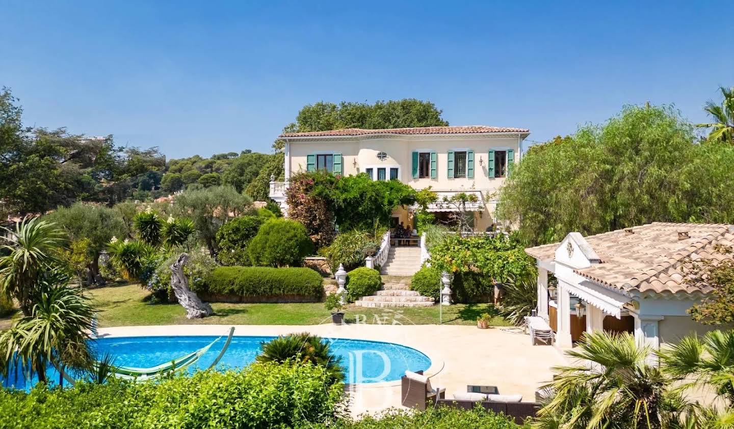 Villa with pool Cagnes-sur-Mer