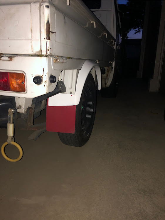 キャリイトラックの51病・キャリイトラック・いつもイイネ&コメントありがとうございます🙇‍♂️・変態は最高の褒め言葉・泥酔なうに関するカスタム事例の投稿画像10枚目