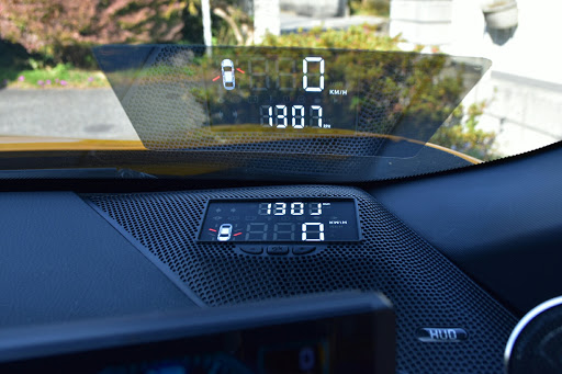 C Hr Zyx10の愛車紹介 ヘッドアップディスプレイ Hud オススメに関するカスタム メンテナンスの投稿画像 車のカスタム情報はcartune