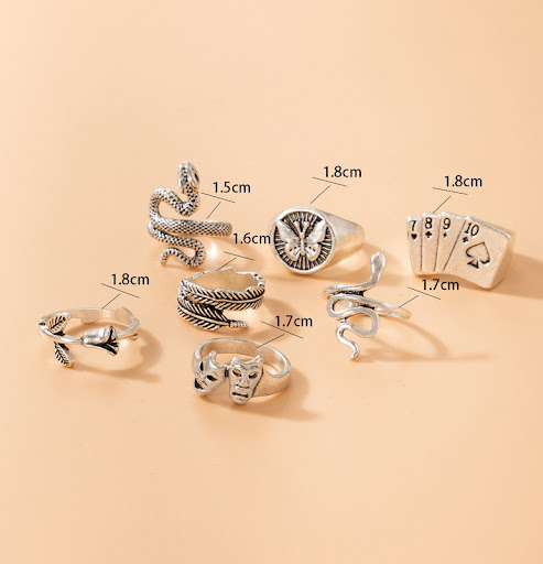 Title 4, Vintage Poker Mask Geometric Ring Set of 7. Uni...