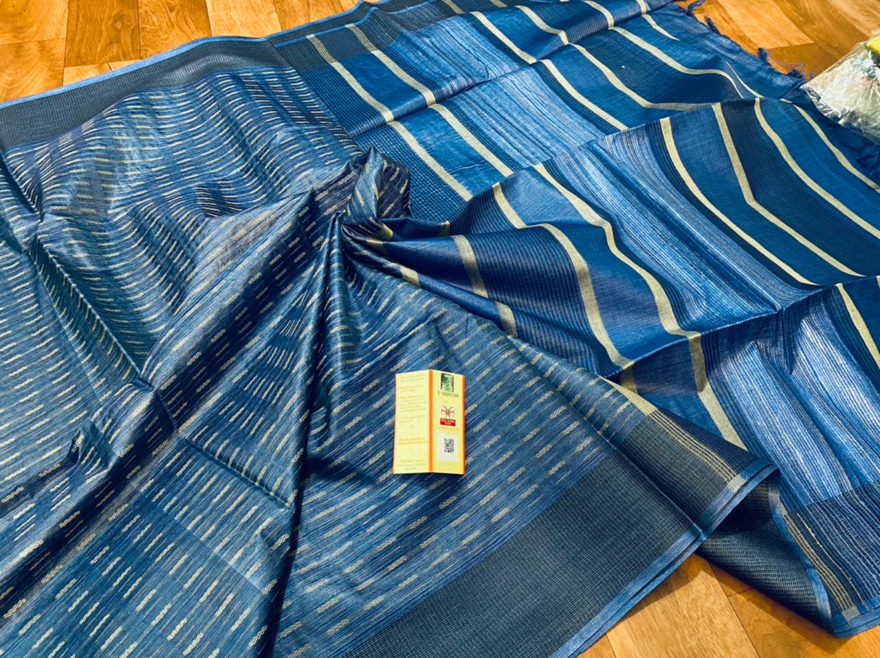 Tussar silk weaving broker body with blouse
