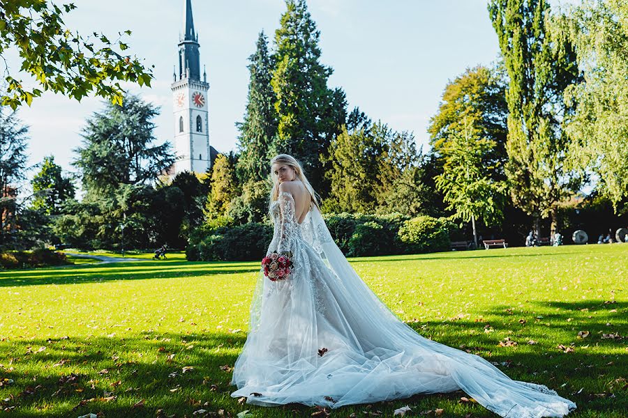 Fotógrafo de casamento Tatiana Bonvin (tanchik). Foto de 17 de outubro 2019