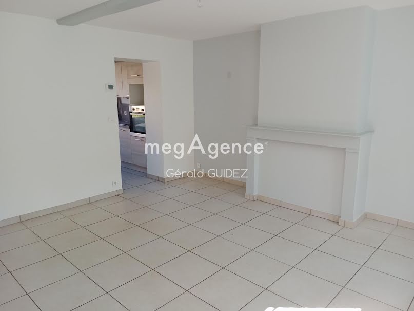 Vente maison 7 pièces 140 m² à Cuincy (59553), 176 000 €